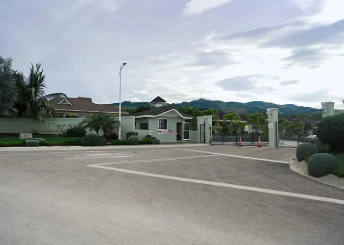 Apartamento In Ochi Rios Coconut Avenue *