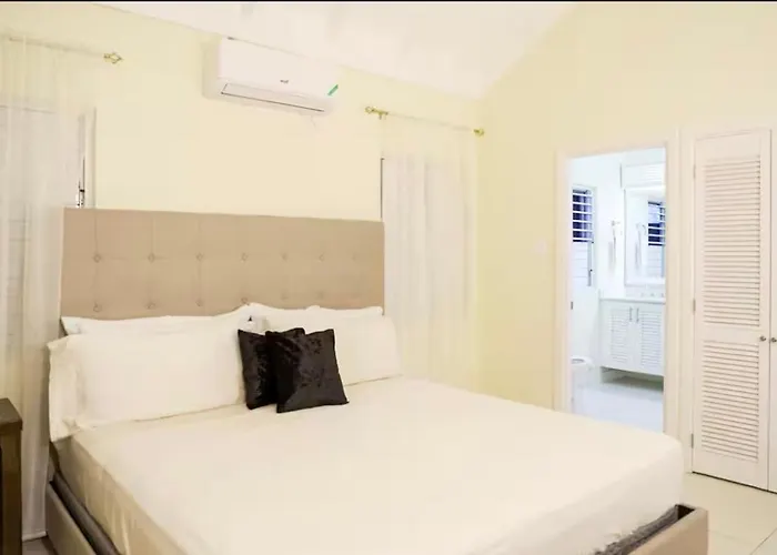 In Ochi Rios Coconut Avenue Apartamento Ocho Ríos